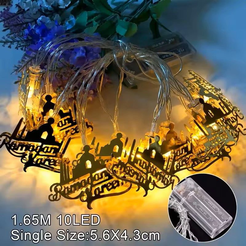 Glowing Golden Ramadan Kareem LED String Lights (1.65 Meters)