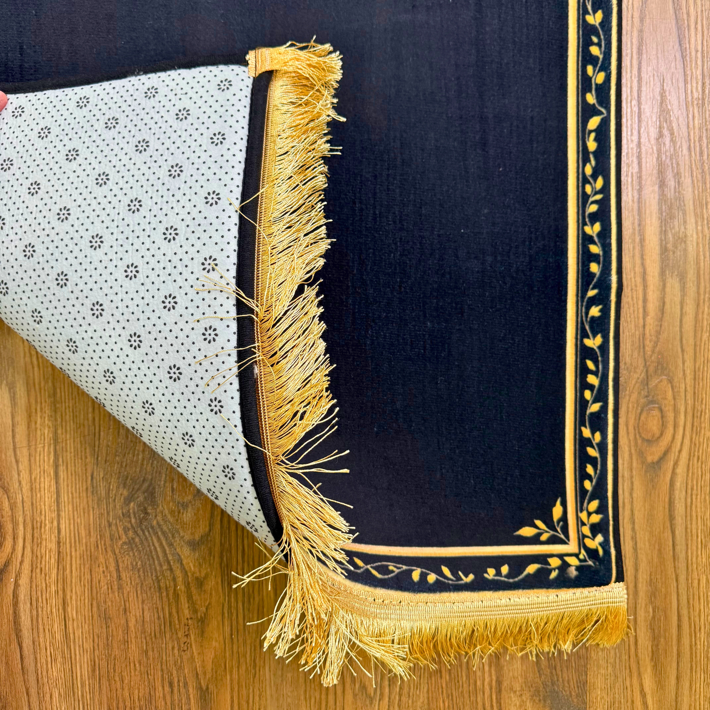 Personalized Ergonomic Royal Black Prayer Mat - Extra Thick for Knee Comfort