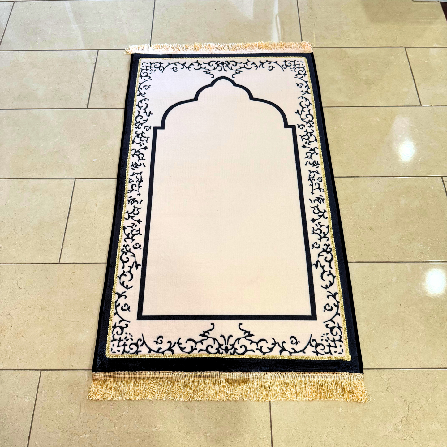 Off-White Mosque-Shaped Luxury Prayer Rug (Thick Cushioning & Long Size)