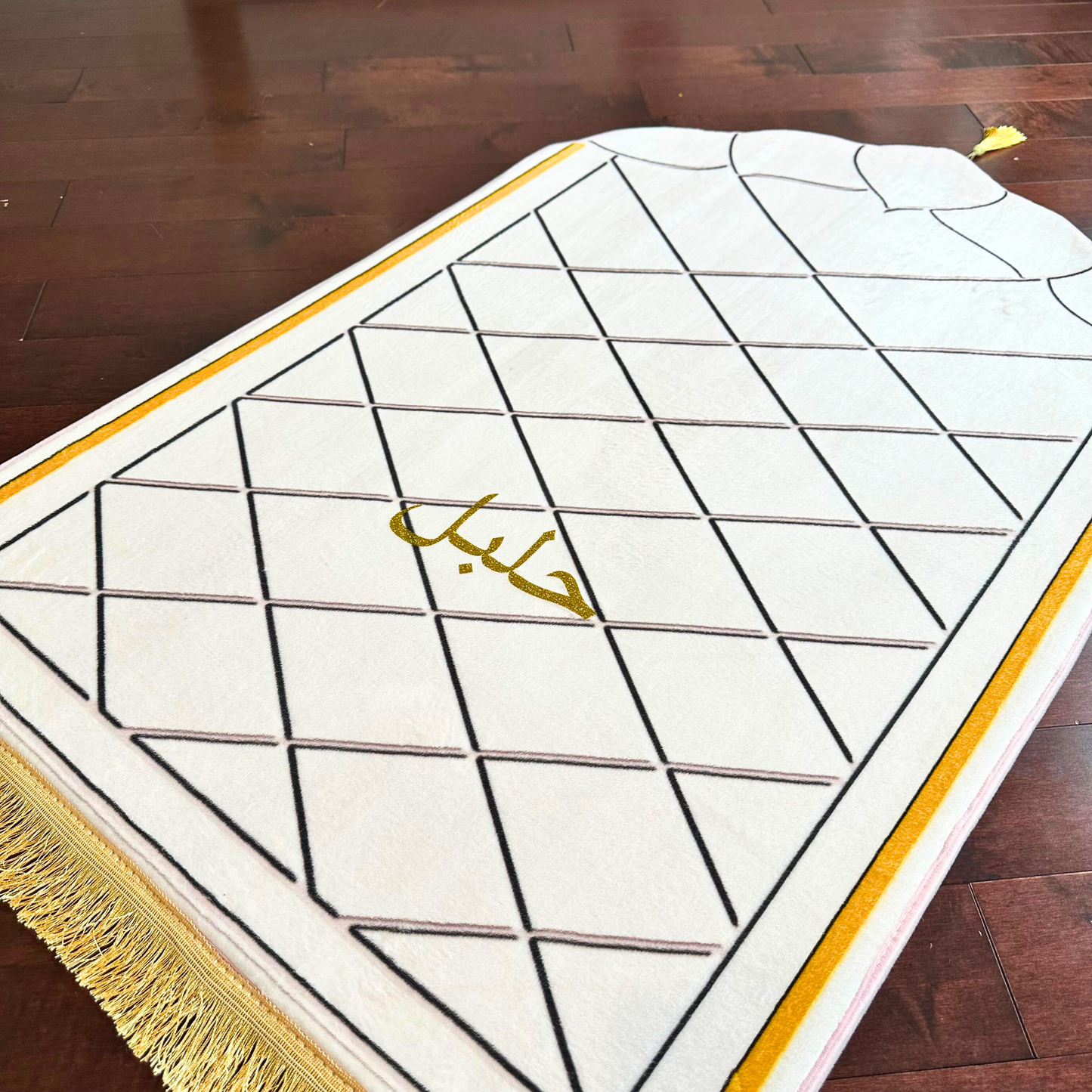 Personalized Elegant Muslim Prayer Rug - Off White (Thick Cushioning and Long Size)