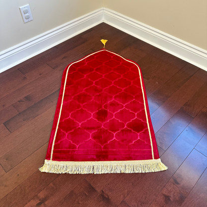 Royal Red Muslim Prayer Rug Elegant (Thick Cushioning and Soft Material)