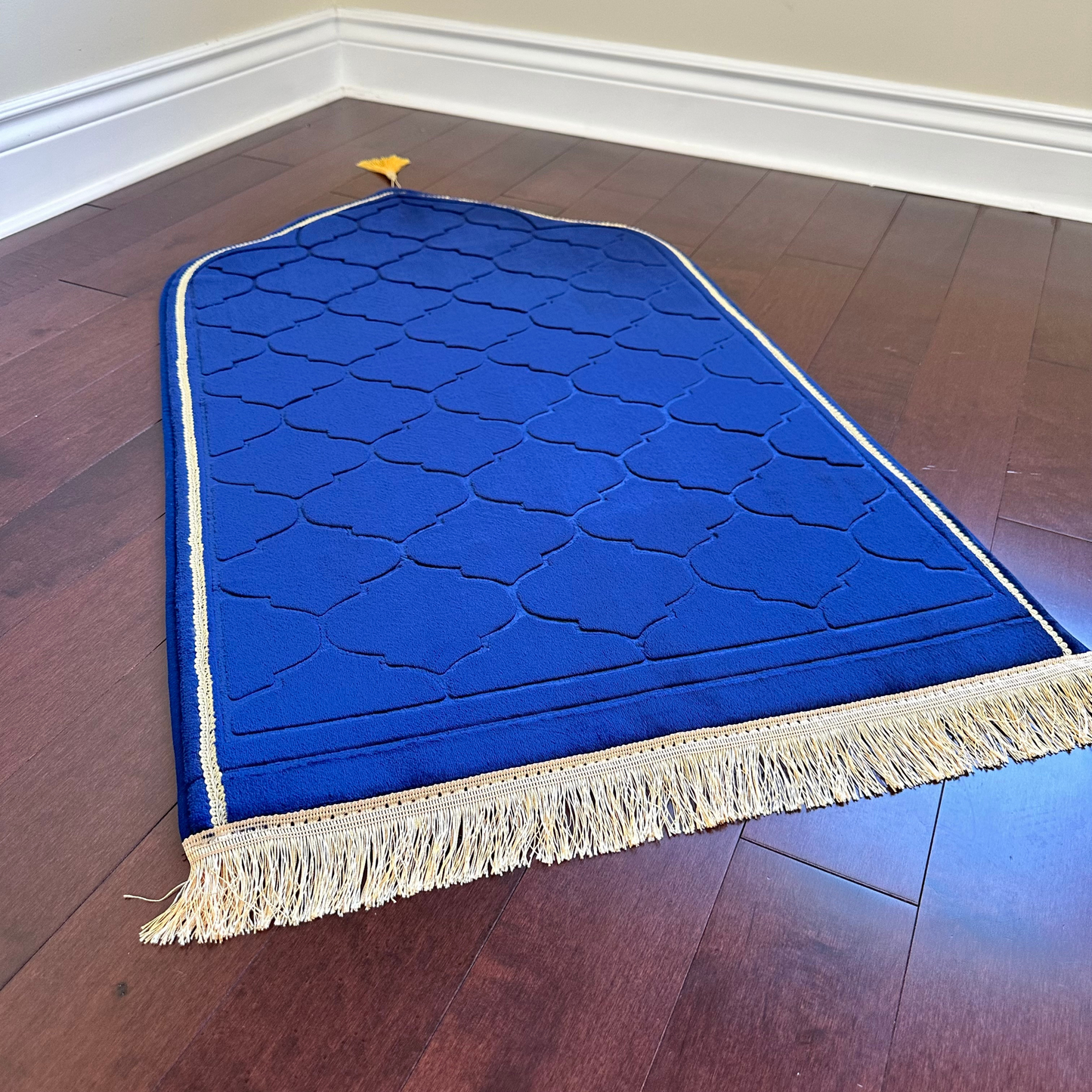 Royal Blue Muslim Prayer Rug Elegant (Thick Cushioning and Soft Material)