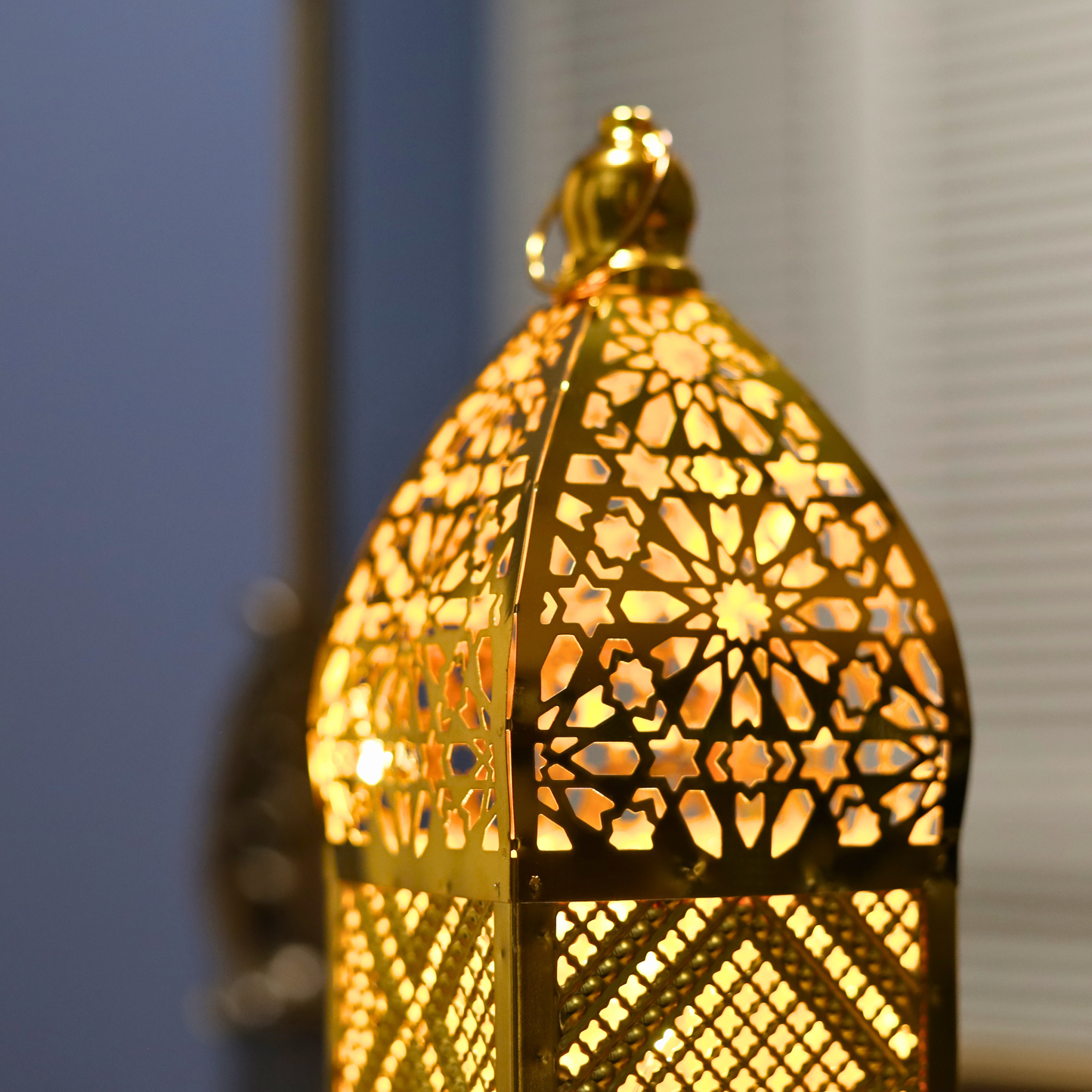 Stunning Tall Gold Metal Ramadan Lantern with LED Lights – Elegant Moroccan Cut Design
