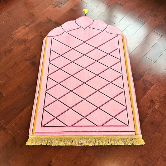 Baby Pink Mosque-Shaped Luxury Prayer Rug (Thick Cushioning & Long Size)