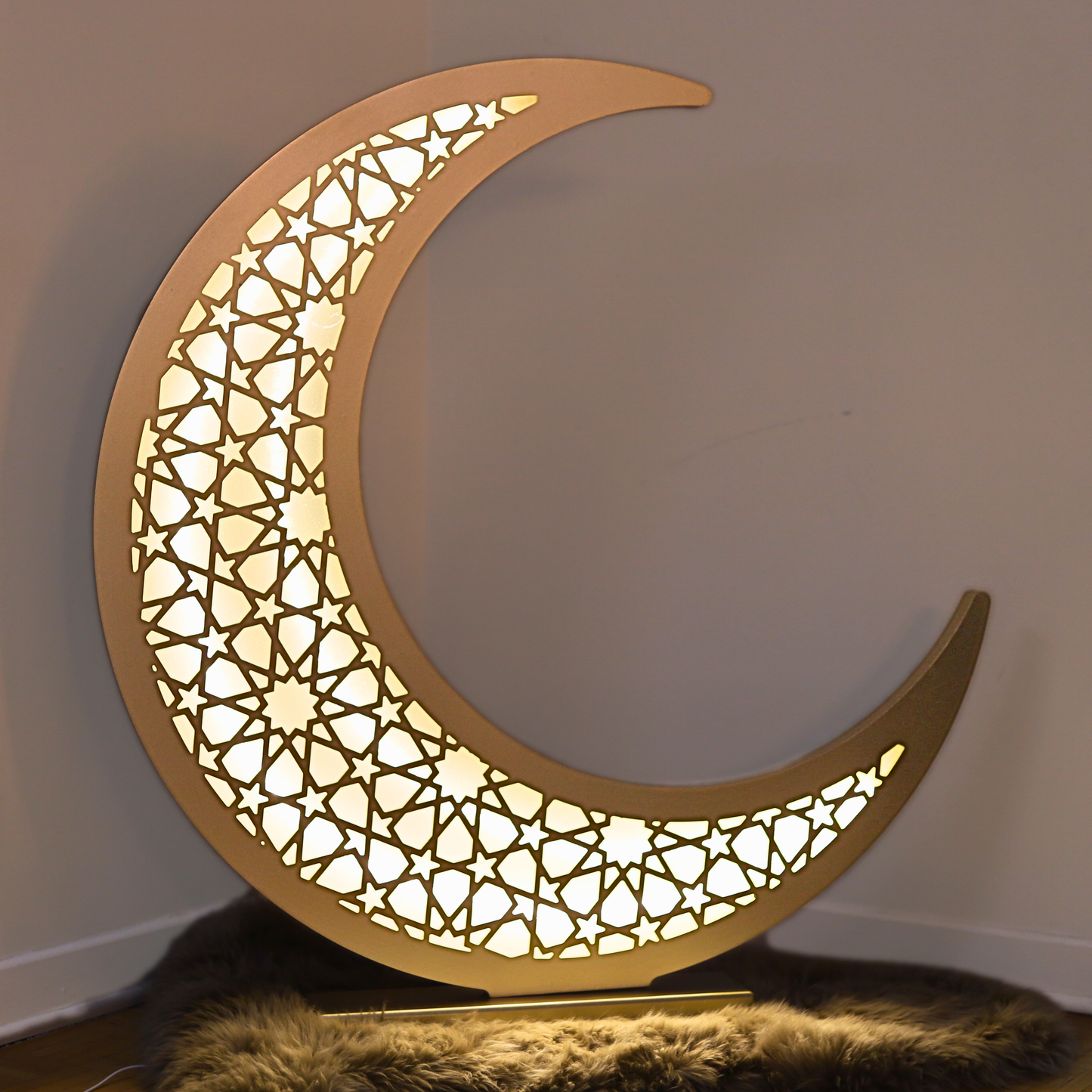 Extra-Large 100 cm Gold Ramadan Crescent with LED Lights – Luxury Statement Decor
