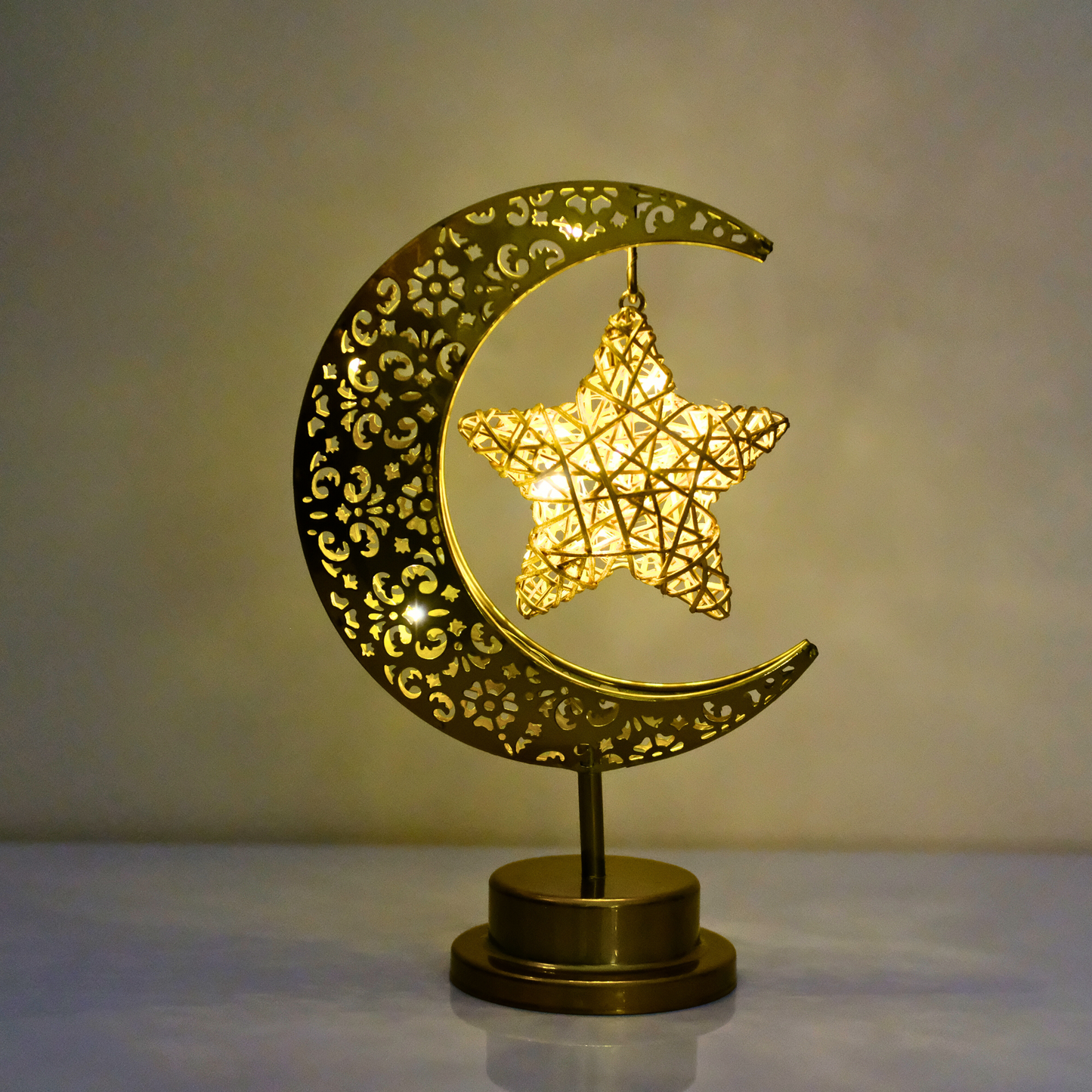 Stunning Gold Crescent Moon & Star LED Metal Lamp