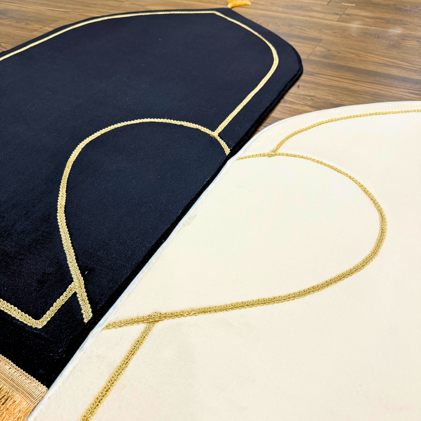 Couples Muslim Prayer Rugs Set of 2 (Thick Cushioning and Soft Material)
