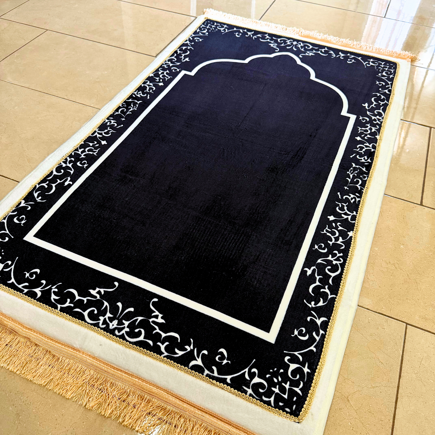Black Mosque-Shaped Luxury Prayer Rug (Thick Cushioning & Long Size)