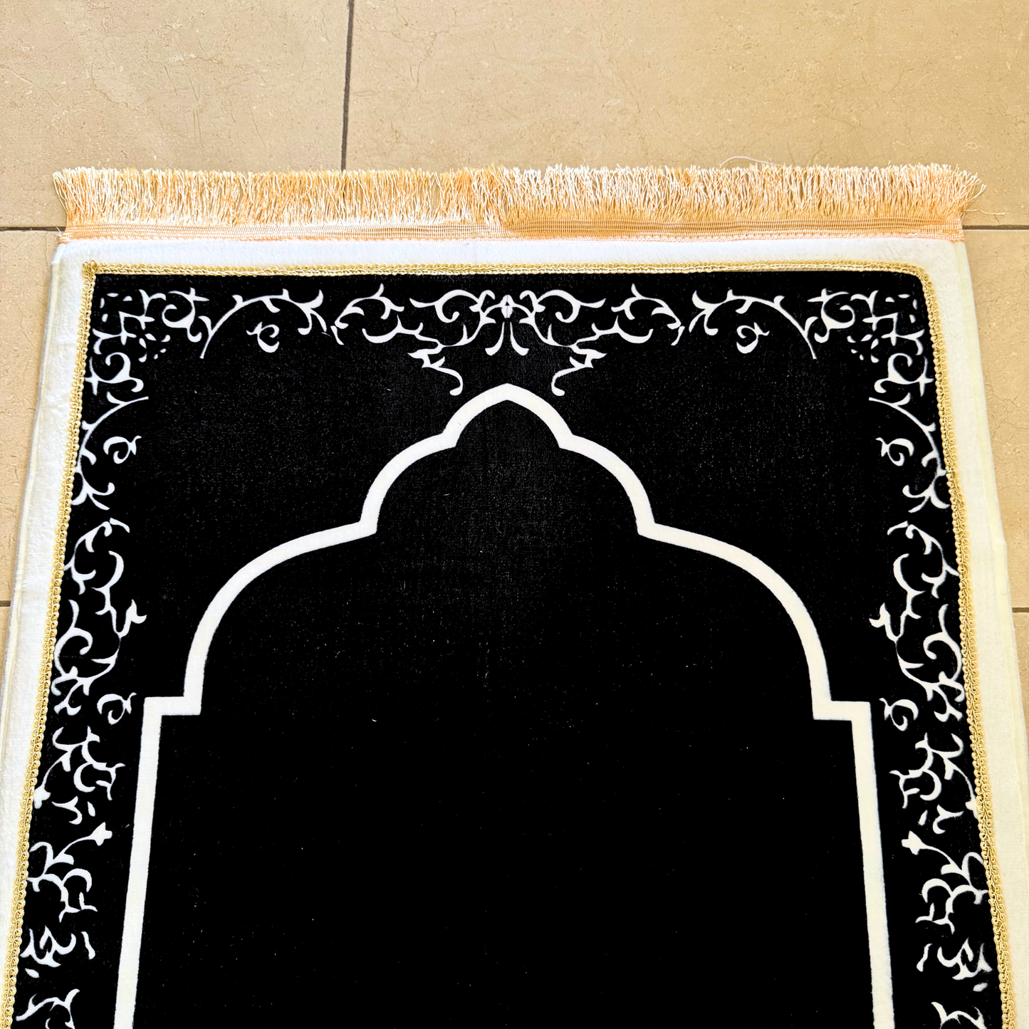 Black Mosque-Shaped Luxury Prayer Rug (Thick Cushioning & Long Size)