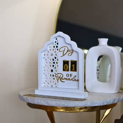 Luxury Ramadan Countdown Calendar – White Mosque-Inspired MDF Table Decor