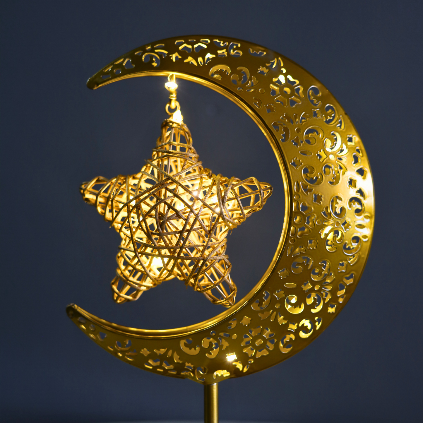 Stunning Gold Crescent Moon & Star LED Metal Lamp